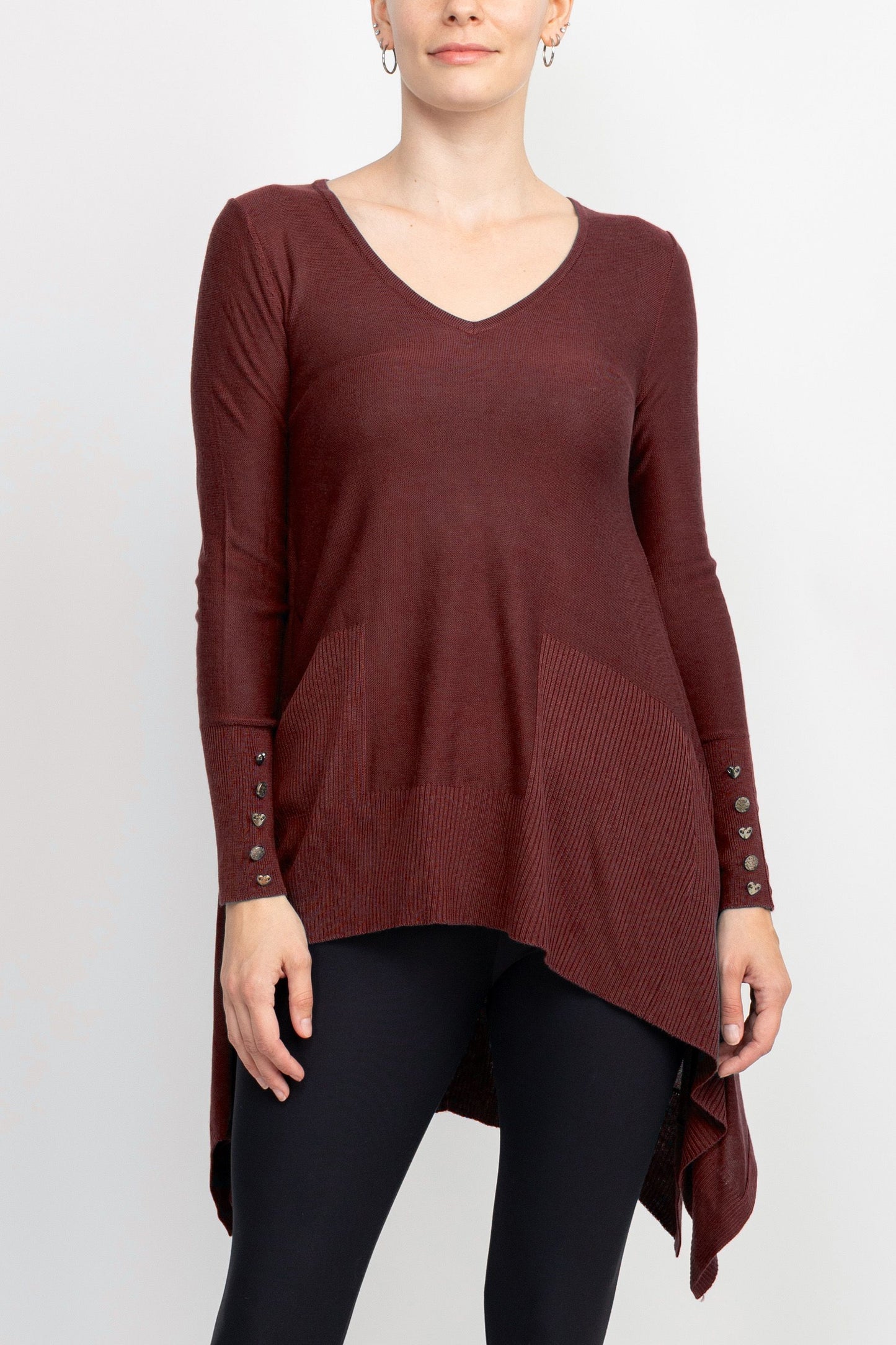 Cupio Hem Top with buttoned sleeves